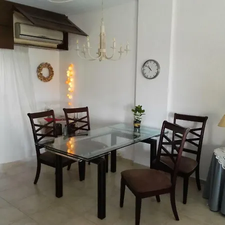 Surf House Artemida (Attica)